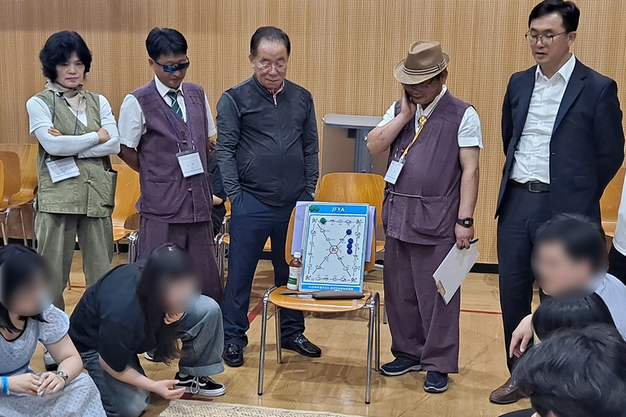 전주대학교 총장배 제 1회 외국인 유학생 윷놀이대회에 후원한 아중요양병원